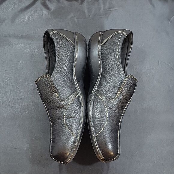 CLARKS COLLECTION ROUND TOE SLIP-ON WOMEN"S FLAT SHOE - Picture 4 of 15